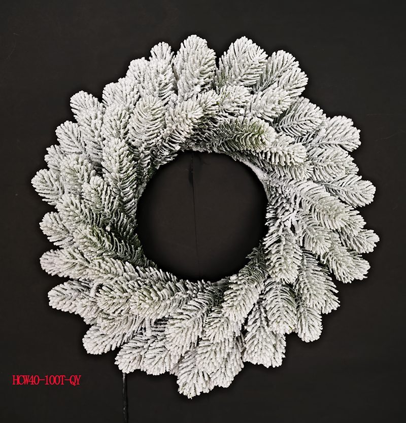 QY christmas wreath